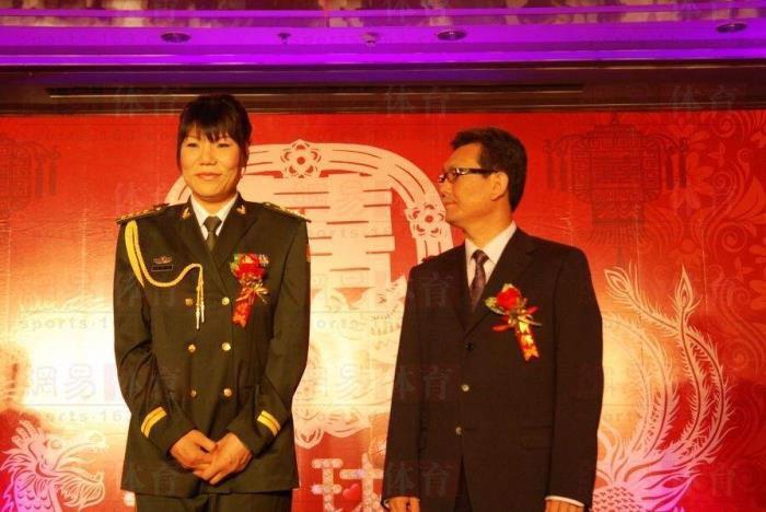 运动员郑海霞个人资料简介 她创造了一个郑海霞时代