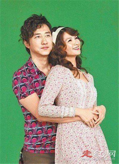 庾澄庆伊能静什么时候离的婚 和黄维德牵手门事件导致离婚吗