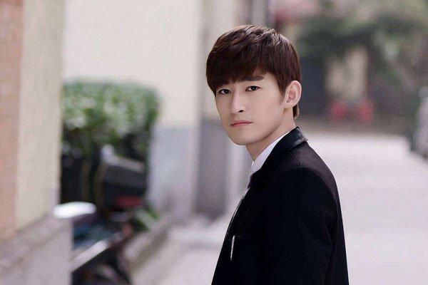 郑爽张翰分手原因为什么 给出的原因是自己自卑