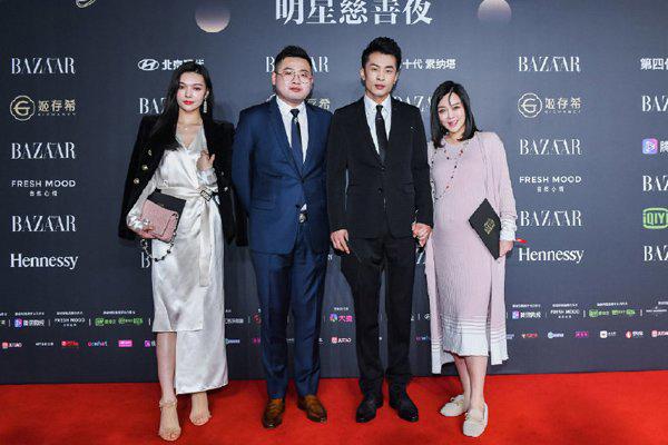 官方为什么封辛巴的号 诱导粉丝购买自己的产品