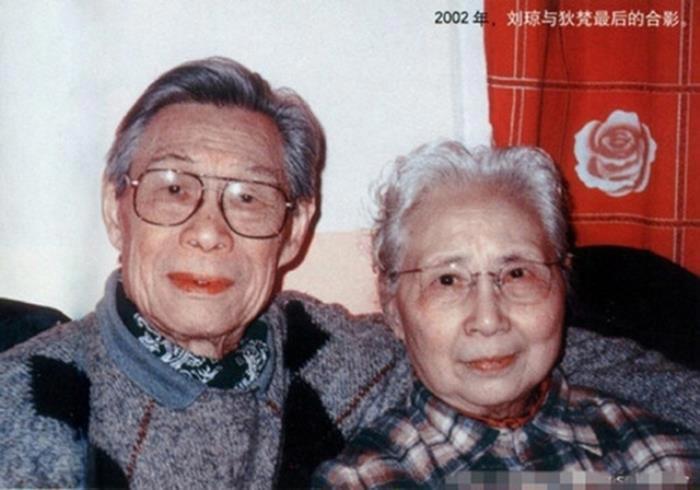 上影厂的明星夫妻有哪些 王文娟第二任丈夫是谁