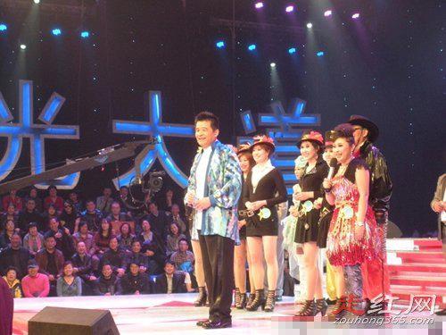 毕福剑现生活状况 说错什么话被停播的