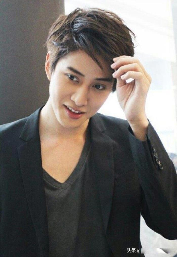 泰国男演员排行榜前十名 最受欢迎的当红帅哥