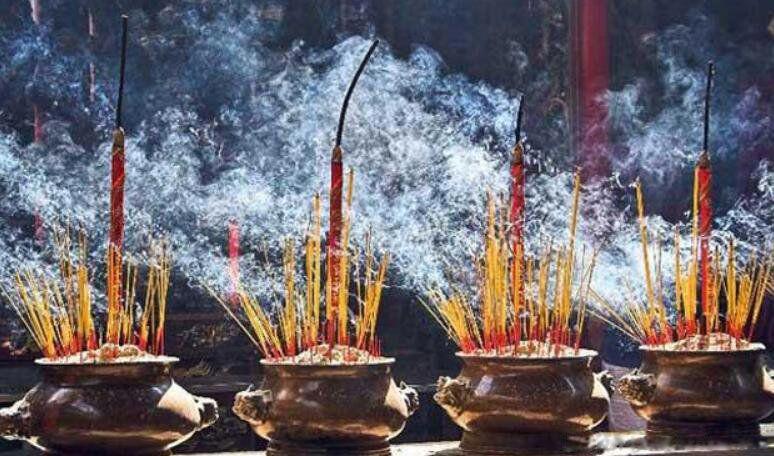 香谱二十四法图大全详解 香燃烧的形状图解不一样长