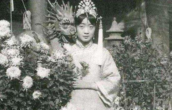 溥仪为什么没有生育功能 没有后代性无能的真正原因