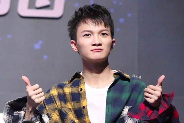 周深个人资料简介 男生女嗓有没有在遭到过歧视