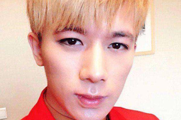 李明霖结婚了吗 自己说在35岁之前一定要结婚