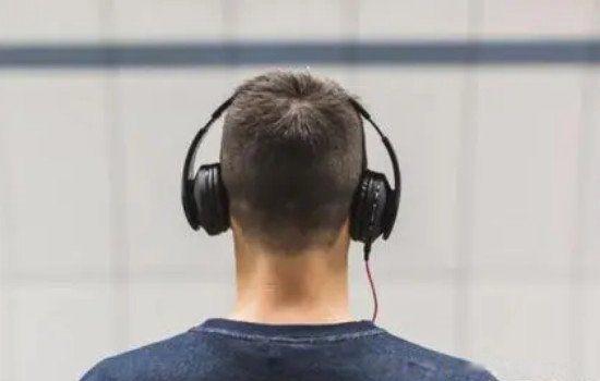 五音不全是怎么回事 唱歌五音不全的原因最快纠正方法