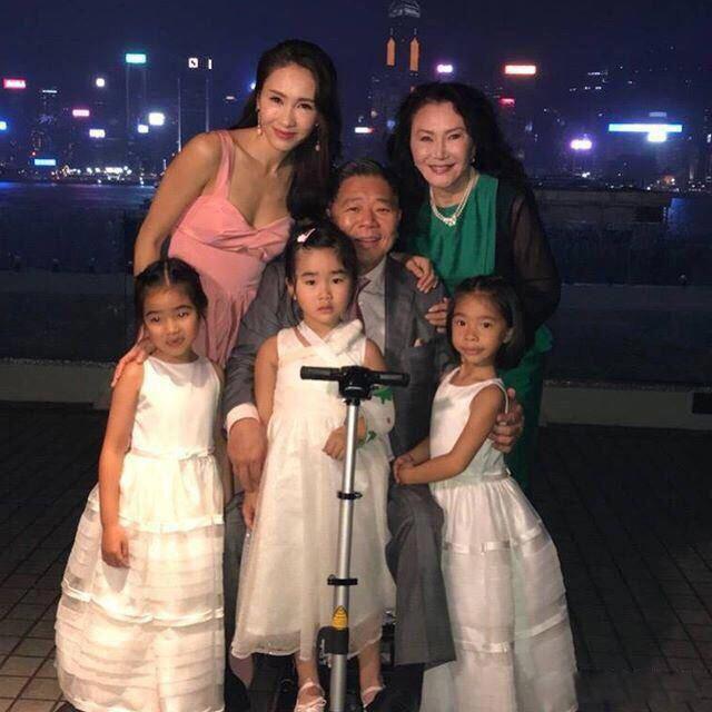 李连杰倚天屠龙记电影演员表 承载了儿时满满的回忆