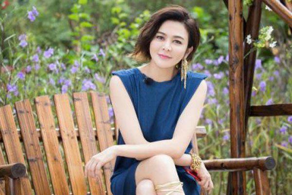 关之琳高尓夫什么时候 跌落的起点从这里开始