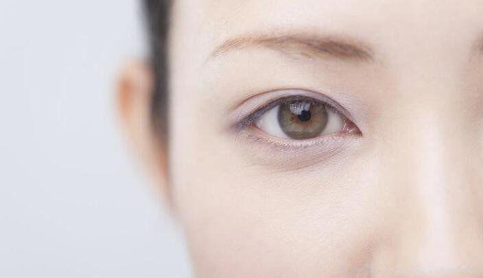 女人右眼跳是什么预兆 一直跳是吉是凶怎么回事