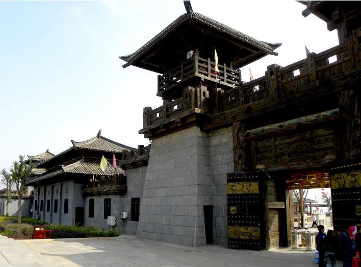 天上九头鸟地上湖北佬 此话的由来是形容湖北人精的意思吗