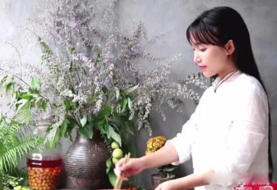 李子柒怎么不更新了 突然停更了应该有以下原因