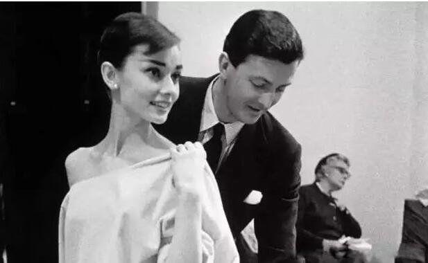 纪梵希为什么不娶赫本真实关系 奥黛丽赫本有几个丈夫