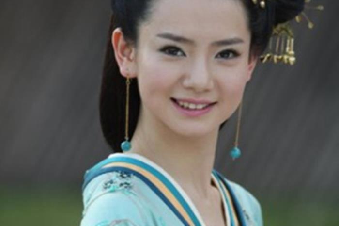 戚薇演的电视剧有哪些 夏家三千金只是其中一部