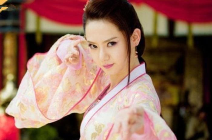 戚薇演的电视剧有哪些 夏家三千金只是其中一部