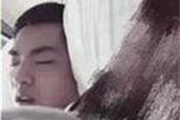 吴亦凡是炮神什么意思 同时交往多个女朋友