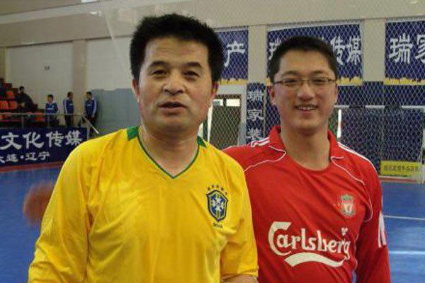 毕姥爷饭局事件的原话文字意思 毕福剑是因为什么下来的
