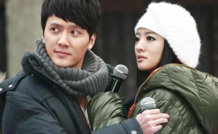冯绍峰的前女友都有哪些 为何选择赵丽颖结婚