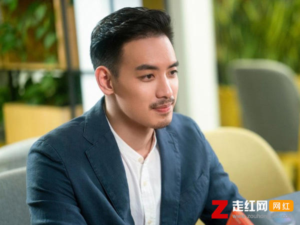 演员黄柏钧是混血儿吗，黄柏钧个人资料简介