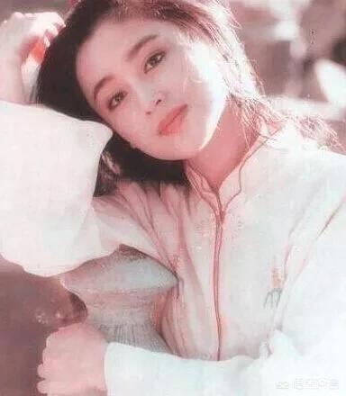 演员陈红结过几次婚 现任老公是谁