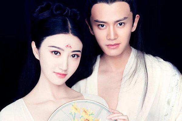 景甜金主zyl三少 毕业之后专门为景甜成立一个经纪公司