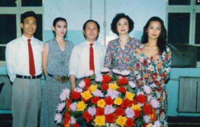 韦唯的四段感情老公是谁 三个混血儿现状