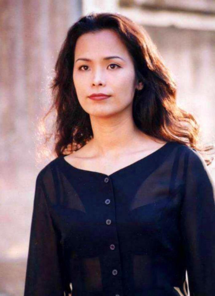 韦唯的四段感情老公是谁 三个混血儿现状