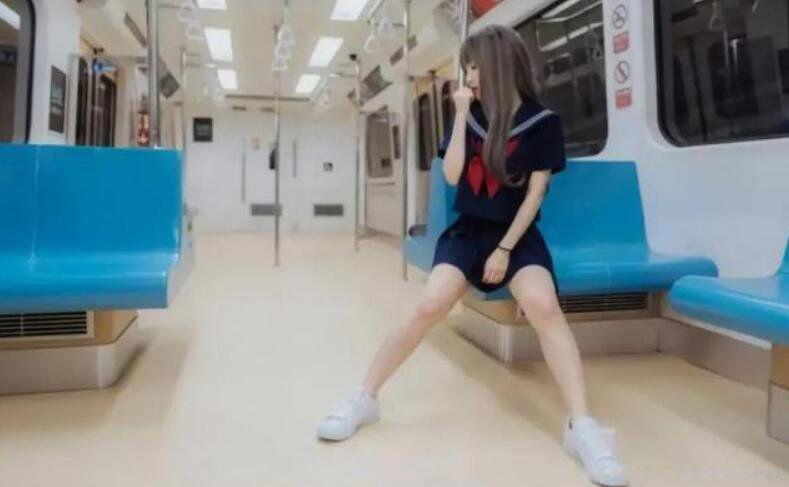 台湾swag是什么意思 上面的女孩子都很漂亮