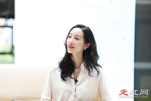 韩雪的家世真的很显赫吗 她的爷爷和外公是哪个将军