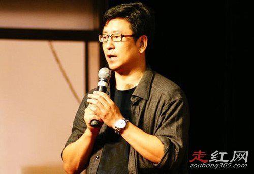 白岩松怎么了出什么事了 为什么被央视解雇了