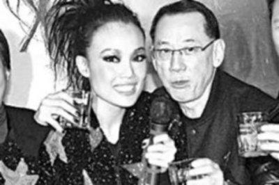 容祖儿被塞春卷事件 春卷门事件席卷天涯