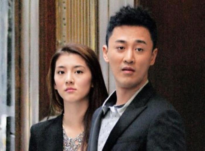 林峰是不是整容了 与小11岁的老婆张馨月敷面膜搞怪