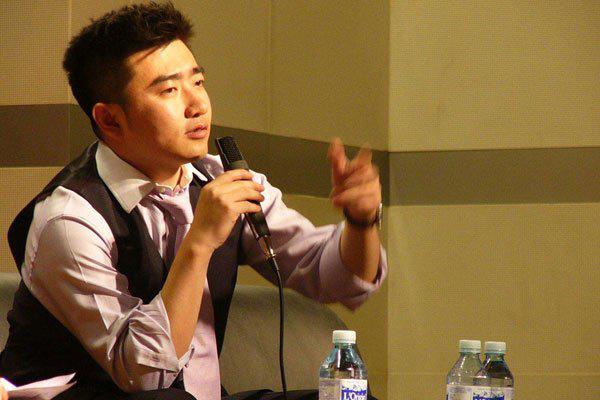 芮成钢个人资料简历 和郭振玺的关系很亲密