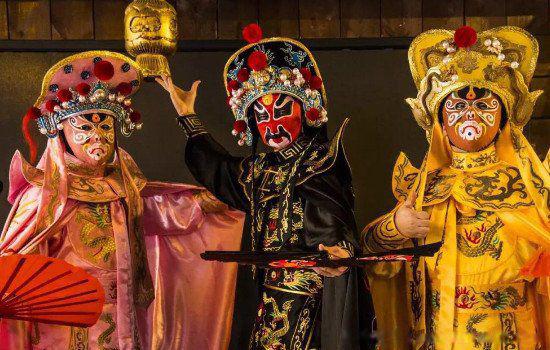 变脸是什么剧种的绝活儿 是我国川剧还是京剧