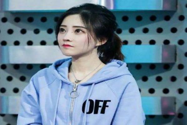 冯提莫为什么封禁 怎么没消息了出什么事了吗