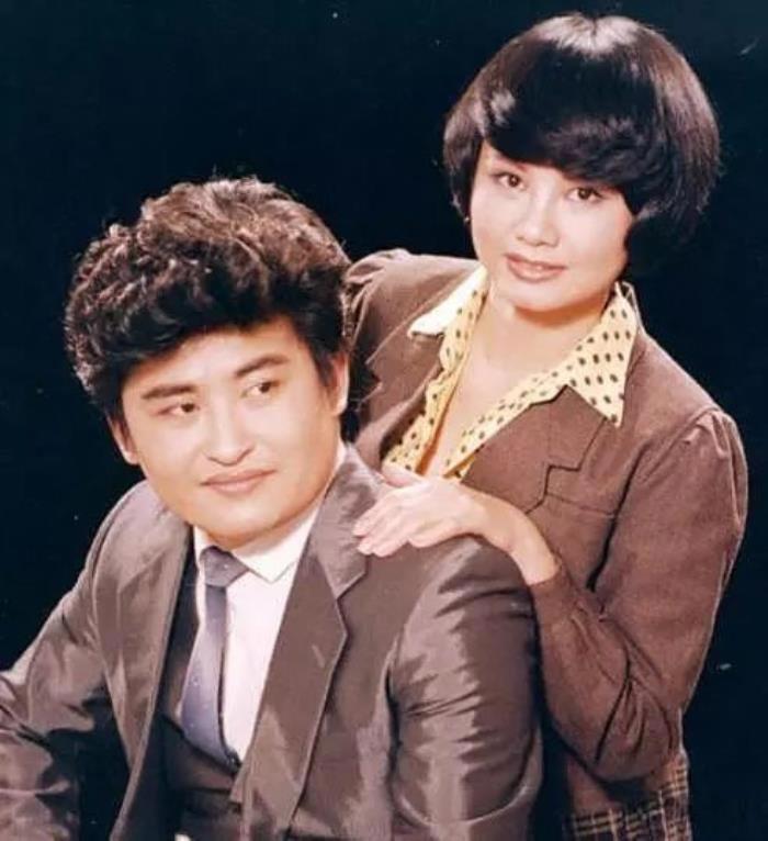 刘欢的妻子卢璐个人资料 硬核女人选择闪婚