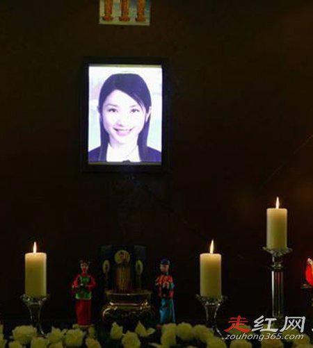 许玮伦什么原因怎么走的 灵异事件真相揭秘