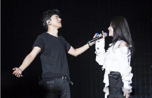 张碧晨跟张杰事件 事情的起因是营销号放风