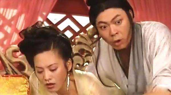 嫪毐与赵姬五天没下车的描写 和假太监爱的如漆似胶