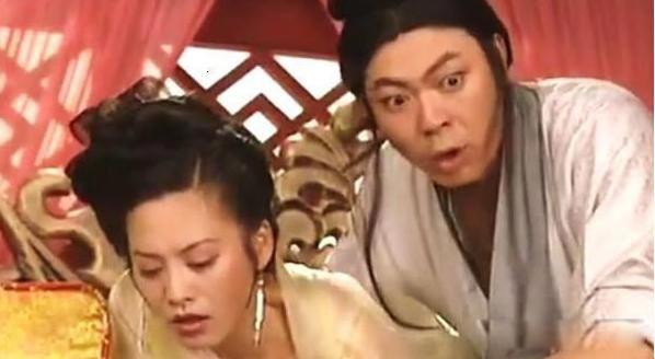 嫪毐与赵姬五天没下车的描写 和假太监爱的如漆似胶