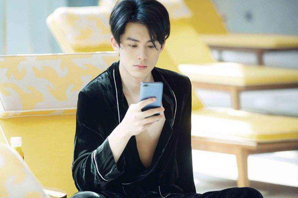 王鹤棣个人资料简介 这个人名字是怎么读