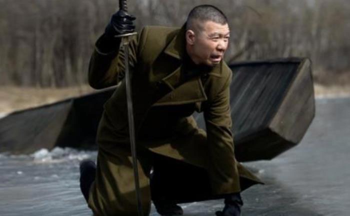 冯小刚的白斑是怎样治好的 难以治愈索性放弃治疗