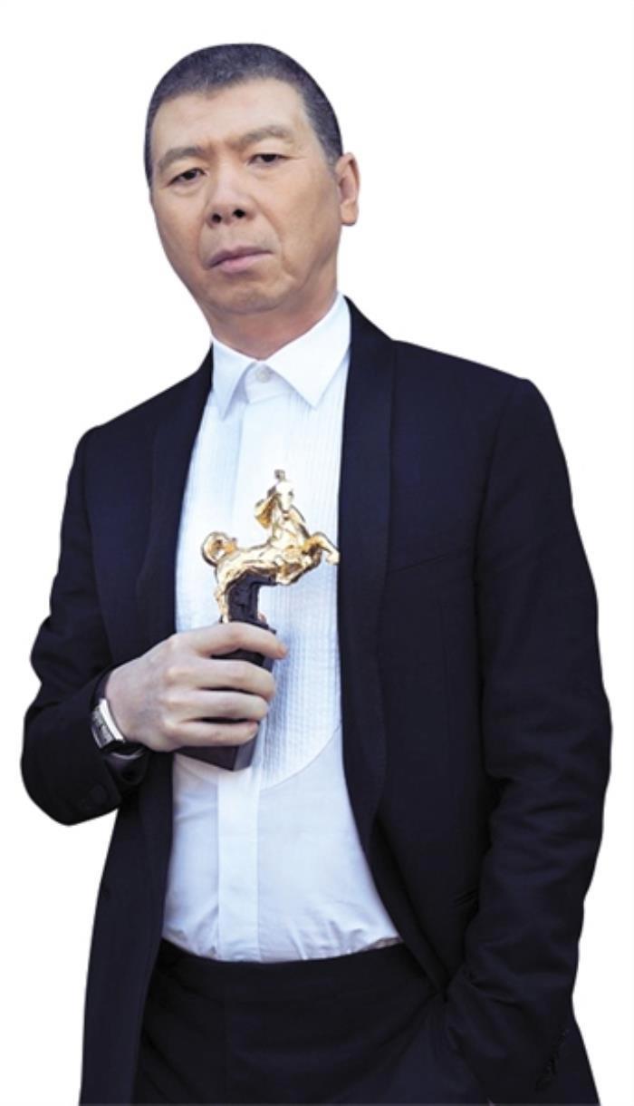 冯小刚的白斑是怎样治好的 难以治愈索性放弃治疗