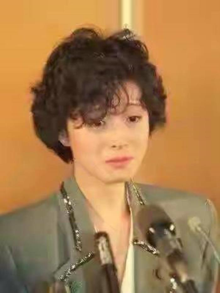 中森明菜和近藤真彦金屏风事件 自杀故事怎么回事