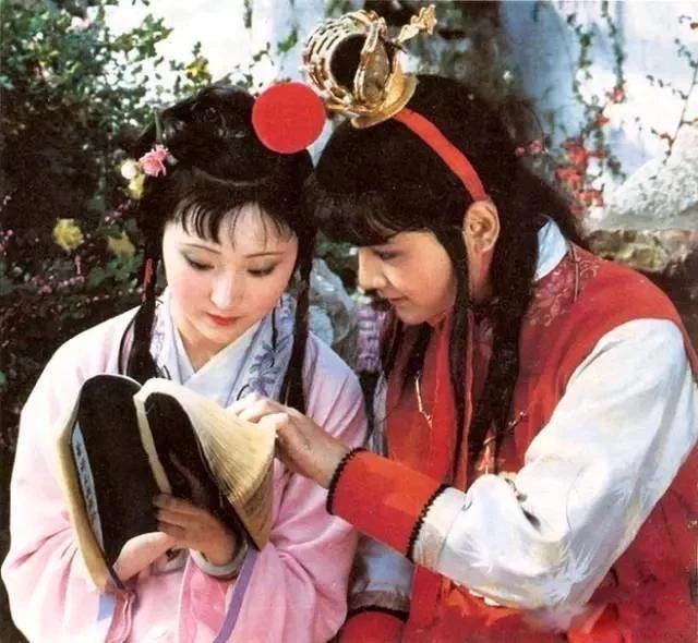 陈晓旭什么原因怎么走的 太追求完美了拒绝治疗