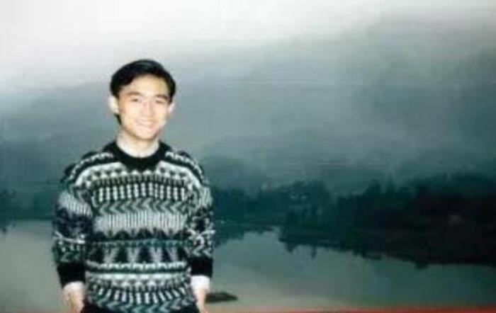 孟非个人资料简介及婚史 有头发时候的照片