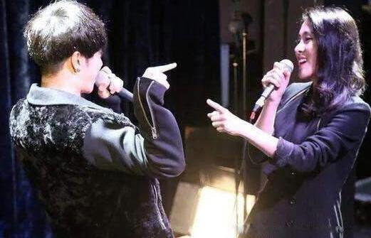 华晨宇张碧晨现在关系如何 他的老婆的名字叫什么