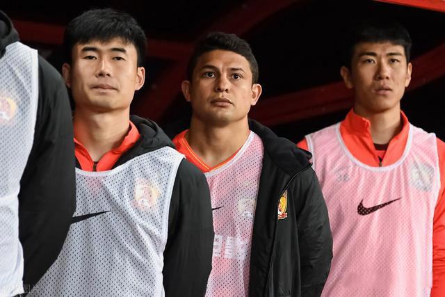 中国男足工资多少 男足为什么那么有钱