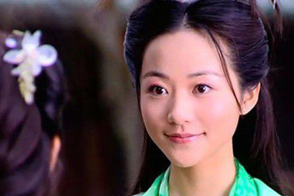 王思聪不敢惹韩雪吗 有钱的时候拼的就是背景